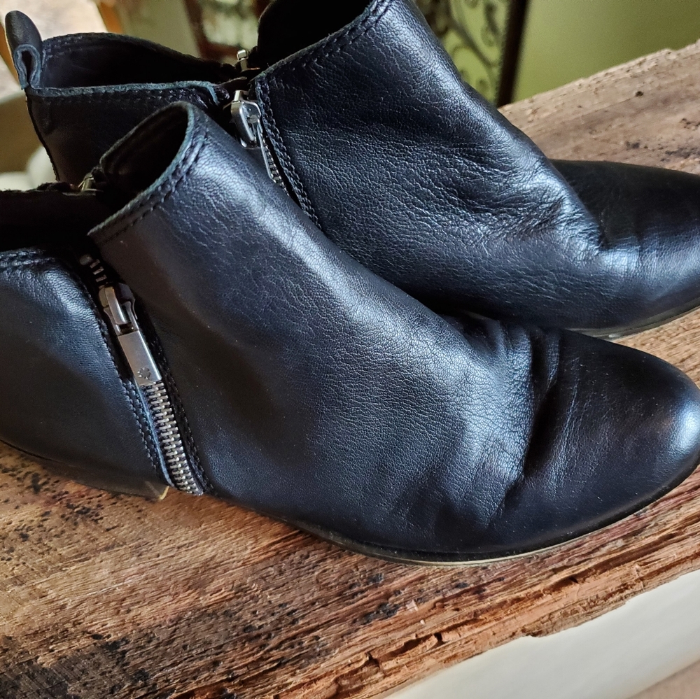 LUCKY BRAND  booties